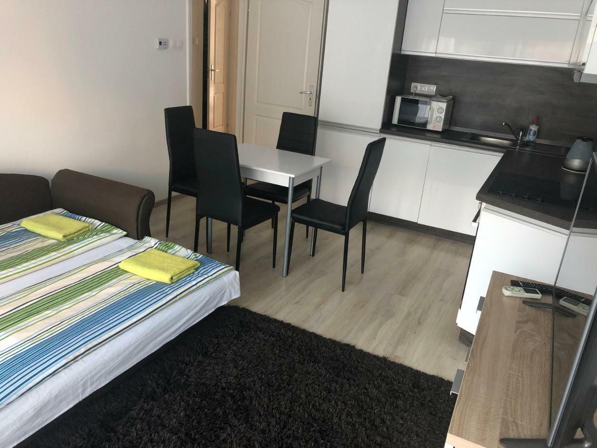 شقة Belle Casa 24 ديبريتْسين المظهر الخارجي الصورة