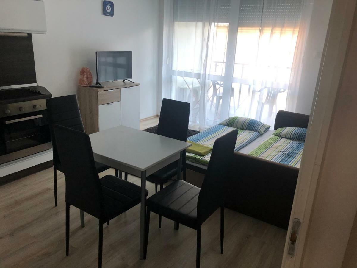 شقة Belle Casa 24 ديبريتْسين المظهر الخارجي الصورة